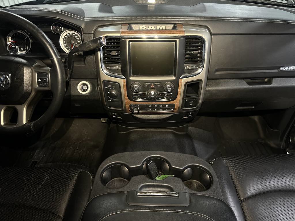 Used 2015 RAM 2500 Laramie w/ Convenience Group image 12