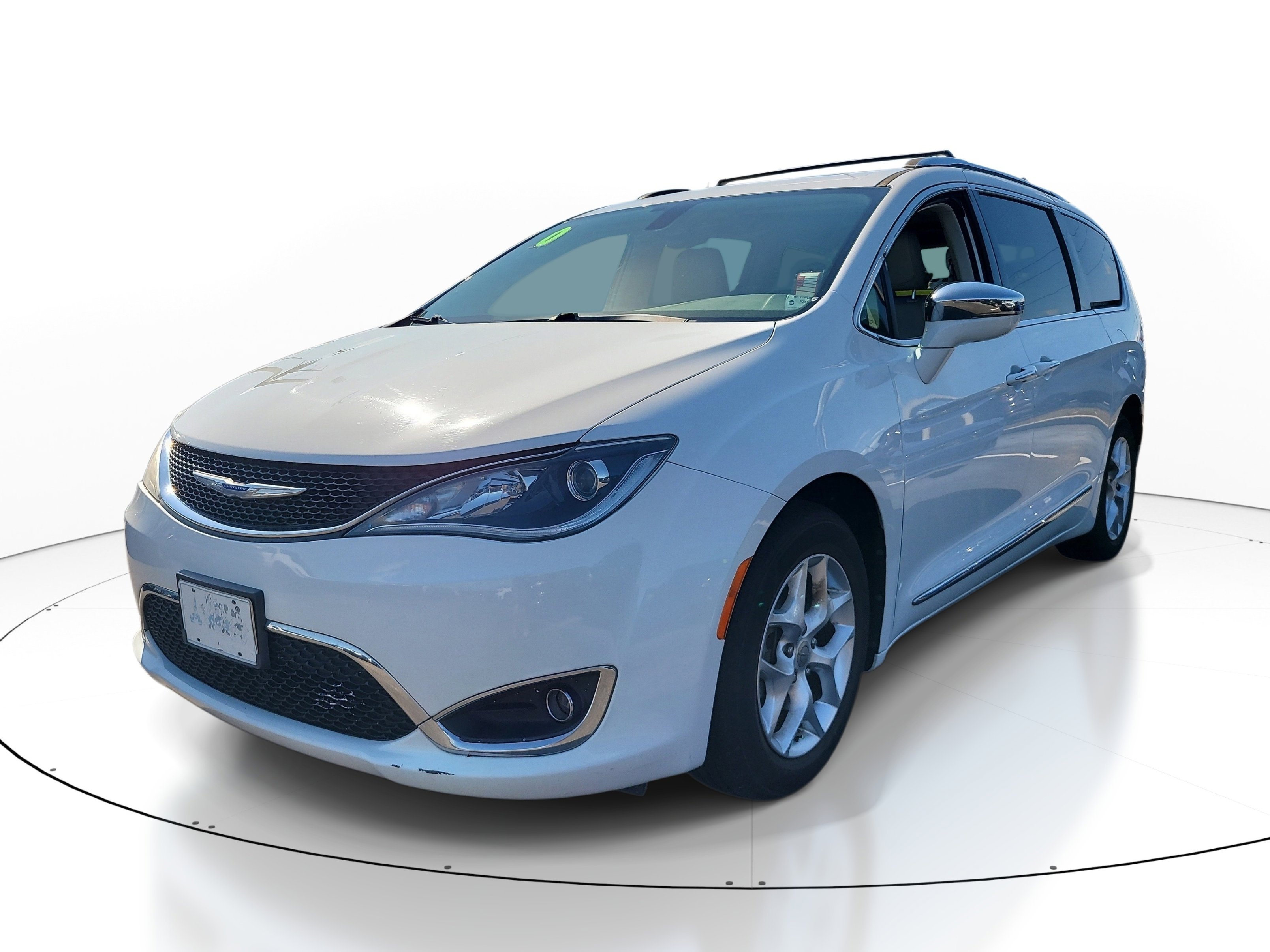 Used 2020 Chrysler Pacifica Limited FWD image 3