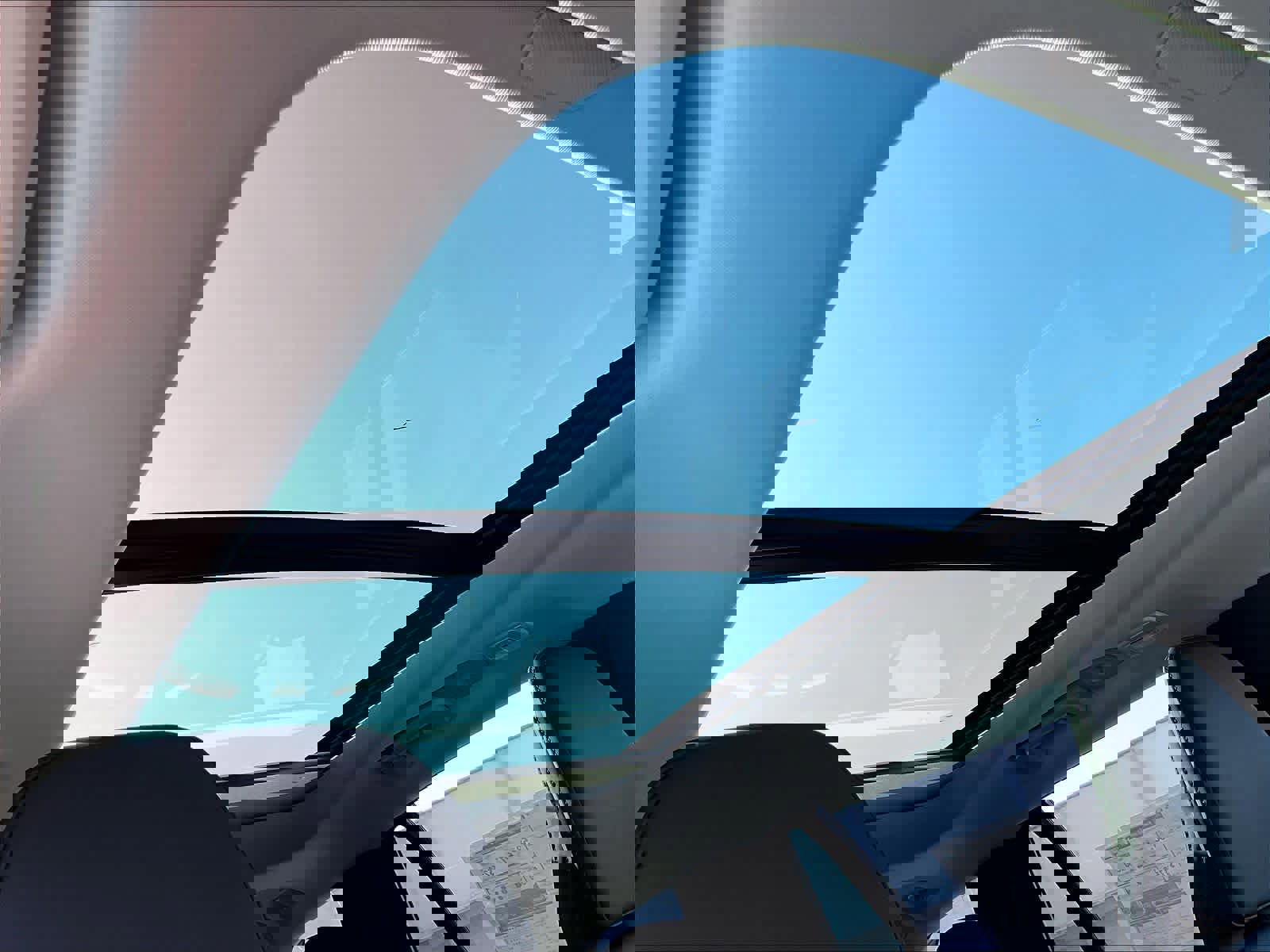 New 2026 Volvo XC90 T8 Plus w/ Protection Package image 30