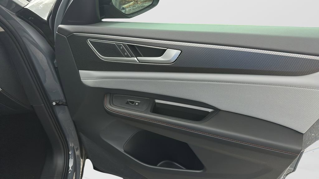 New 2026 Volkswagen Atlas Peak Edition image 15