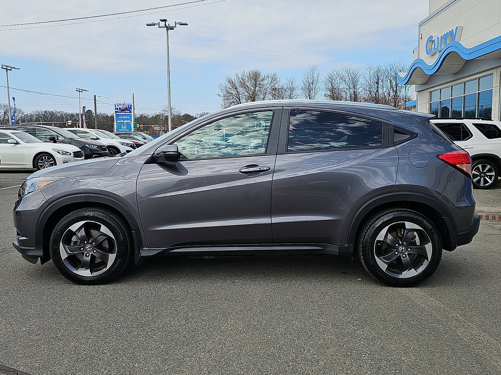 Used 2018 Honda HR-V EX-L image 7