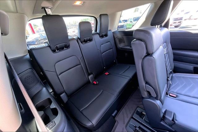 Certified 2025 Nissan Pathfinder Platinum w/ Cargo Package image 33