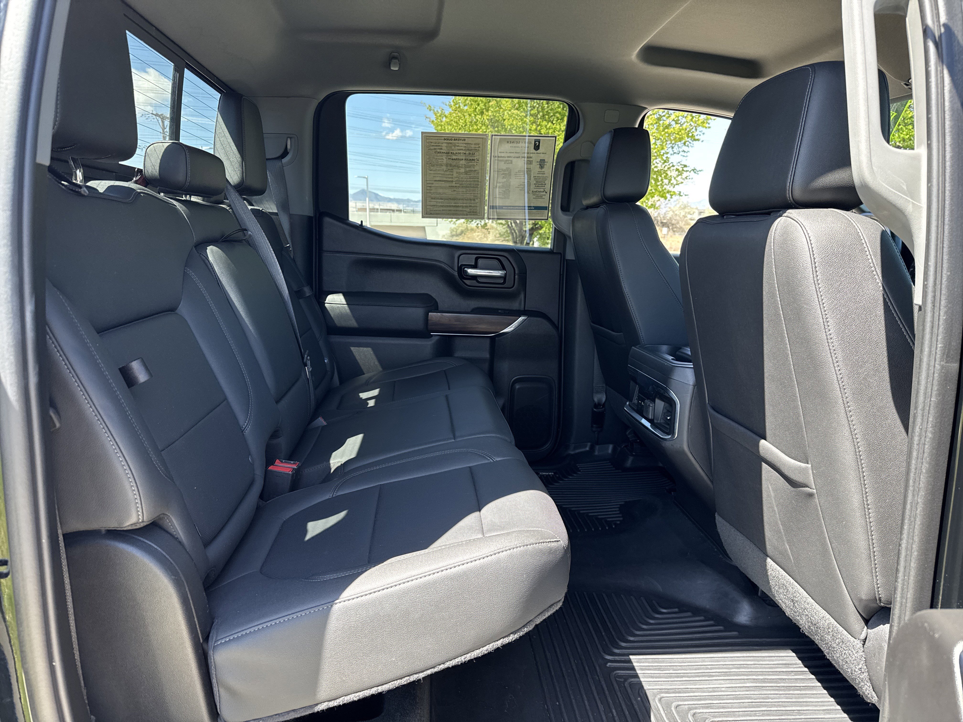 Used 2022 GMC Sierra 1500 SLT AWD/4WD image 24