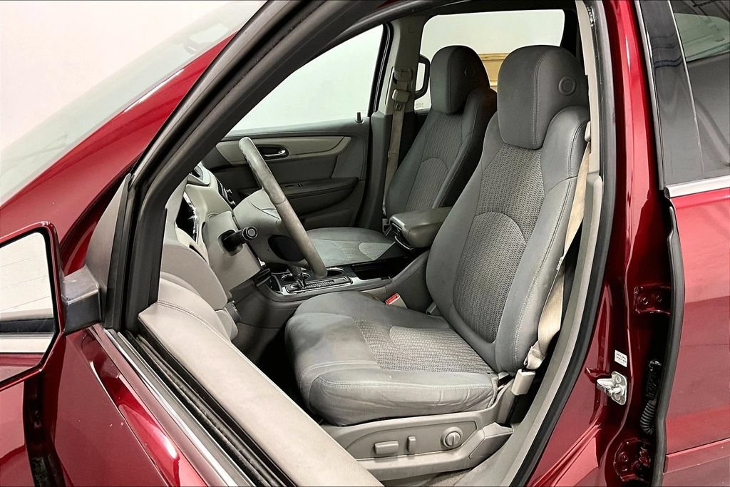 Used 2016 Chevrolet Traverse LT FWD image 30