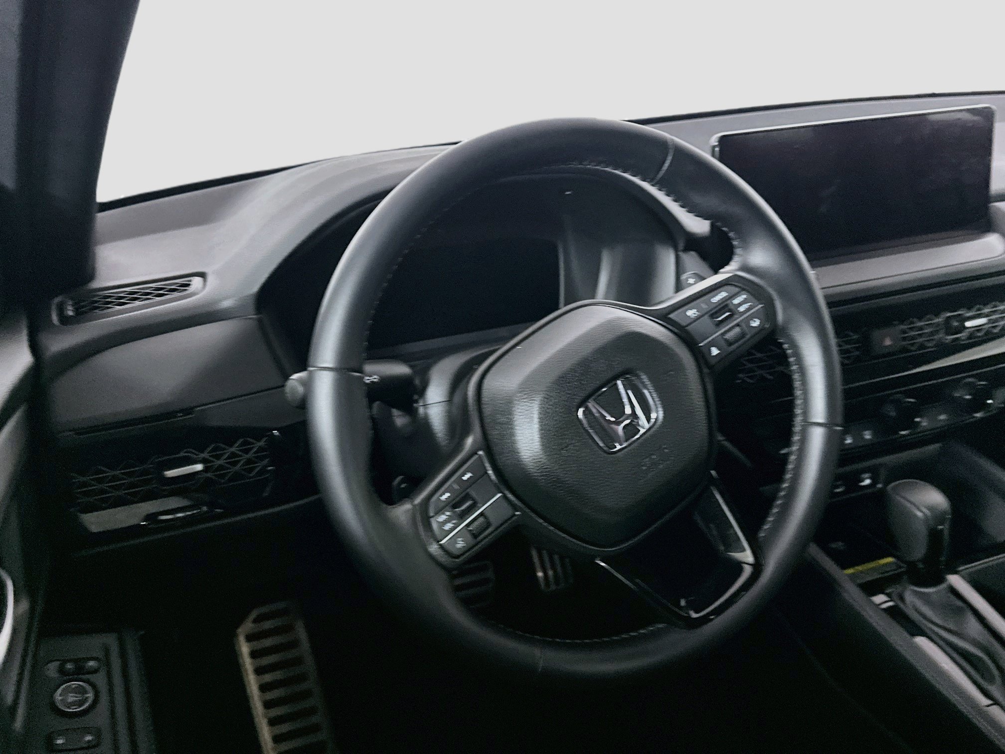 Used 2025 Honda Accord Sport image 17