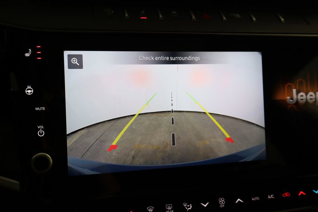 New 2026 Jeep Grand Cherokee Limited image 40