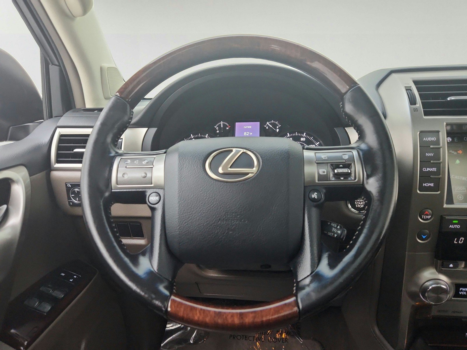 Used 2017 Lexus GX 460 Premium AWD/4WD image 32