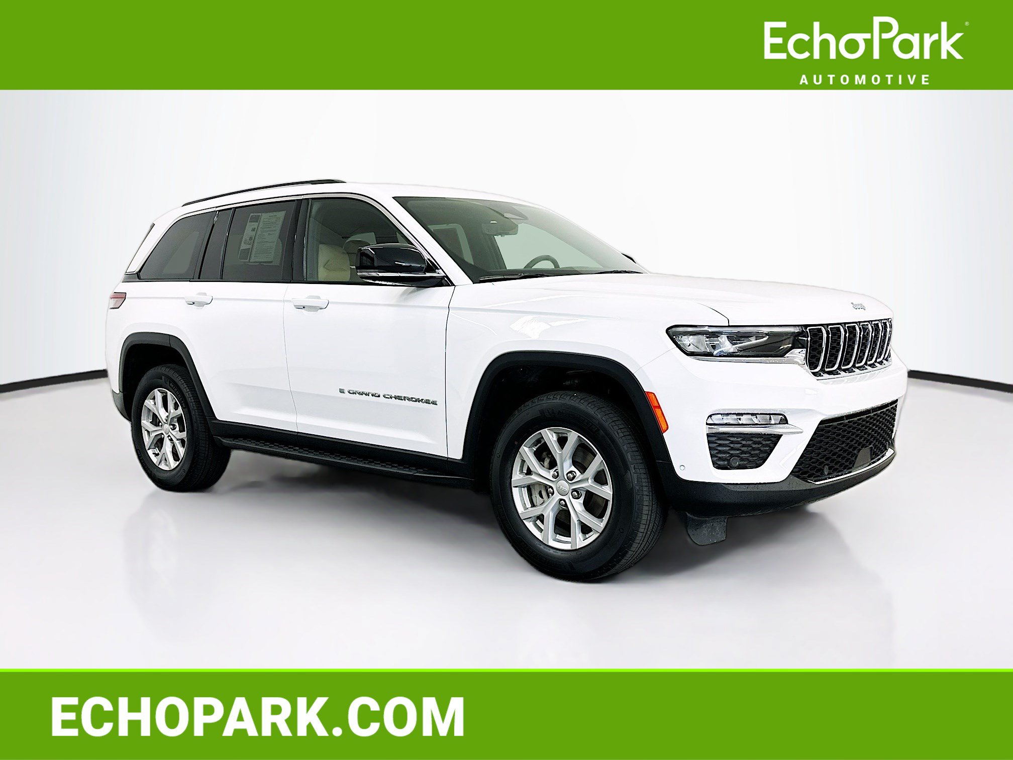 Used 2023 Jeep Grand Cherokee Limited w/ Luxury Tech Group II AWD/4WD image 1