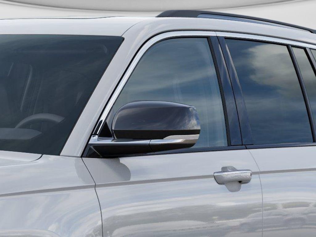 New 2025 Jeep Grand Cherokee Limited w/ Trailer Tow Package AWD/4WD image 12