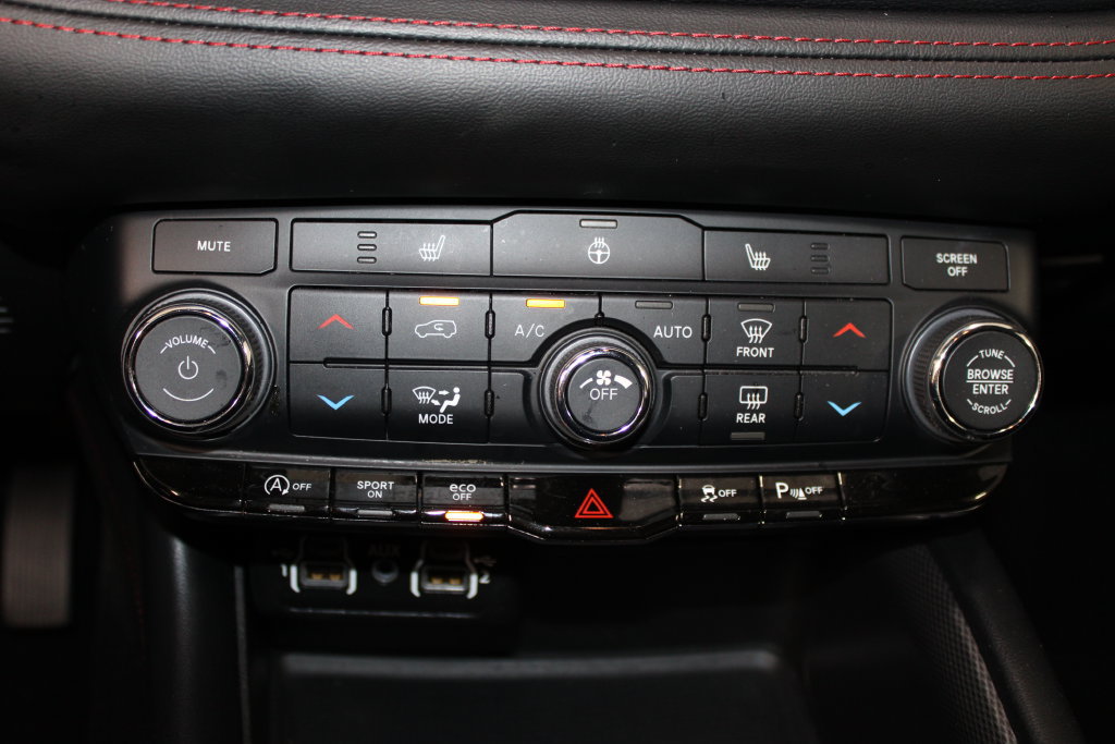 Used 2025 Dodge Durango GT RWD image 43