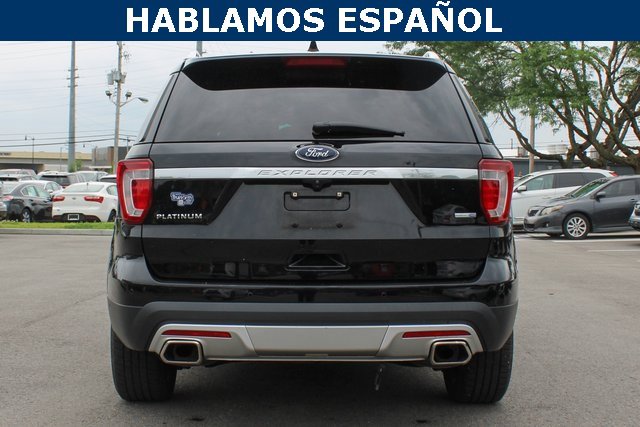 Used 2017 Ford Explorer Platinum image 4