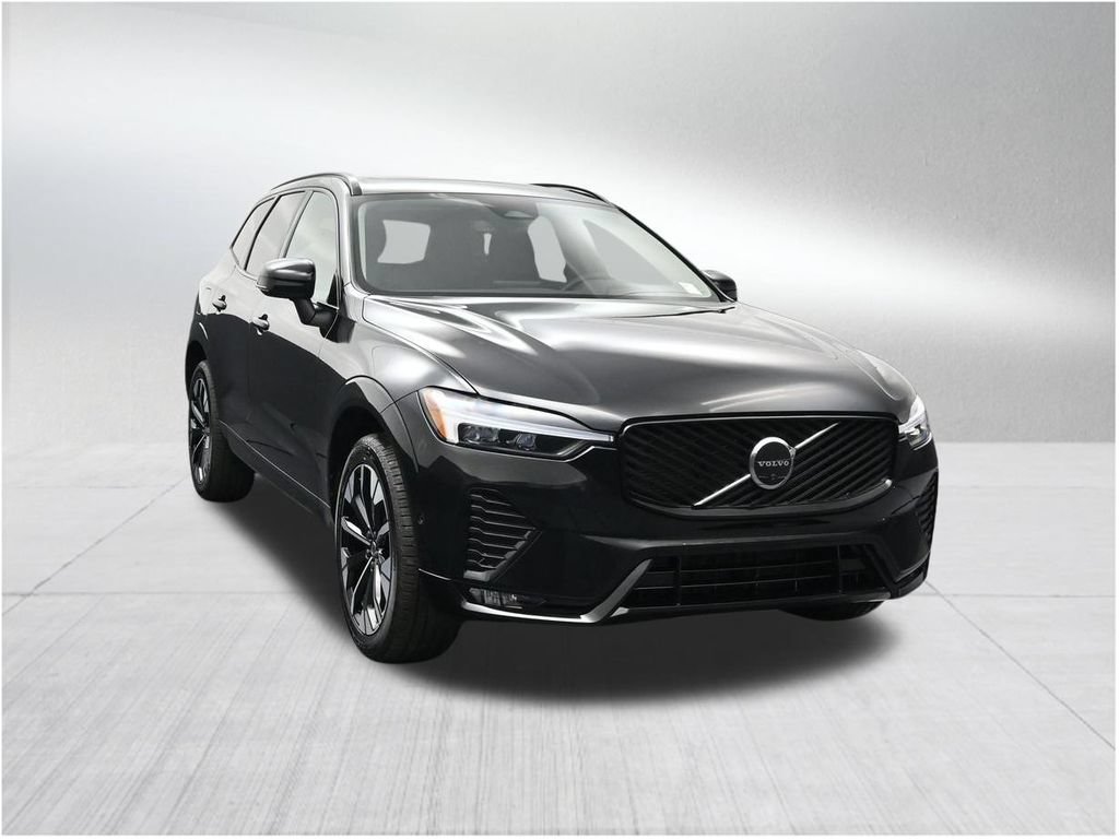 New 2026 Volvo XC60 B5 Plus AWD/4WD image 7