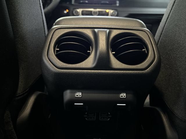 Used 2026 Jeep Wrangler Unlimited Rubicon AWD/4WD image 20
