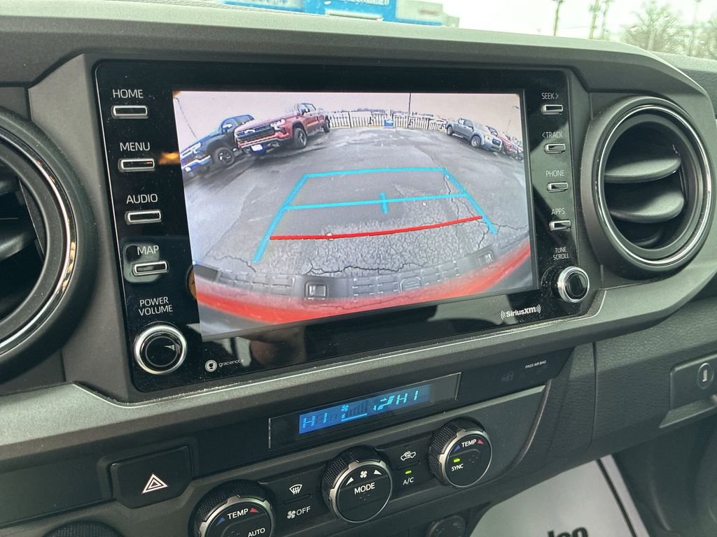 Used 2021 Toyota Tacoma TRD Off-Road image 16