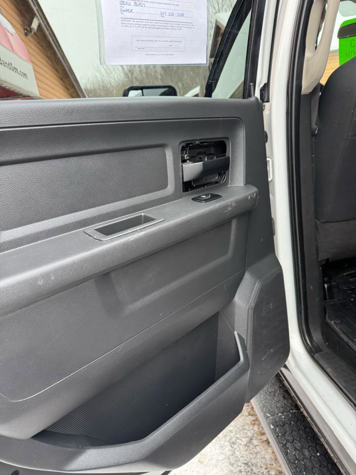 Used 2011 RAM 3500 ST w/ ST Popular Equipment Group image 13