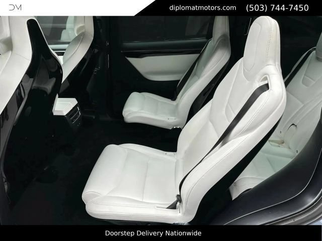 Used 2017 Tesla Model X AWD/4WD image 25
