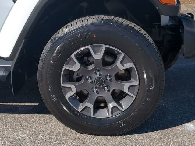 Used 2023 Jeep Gladiator Overland w/ Trailer Tow Package image 10