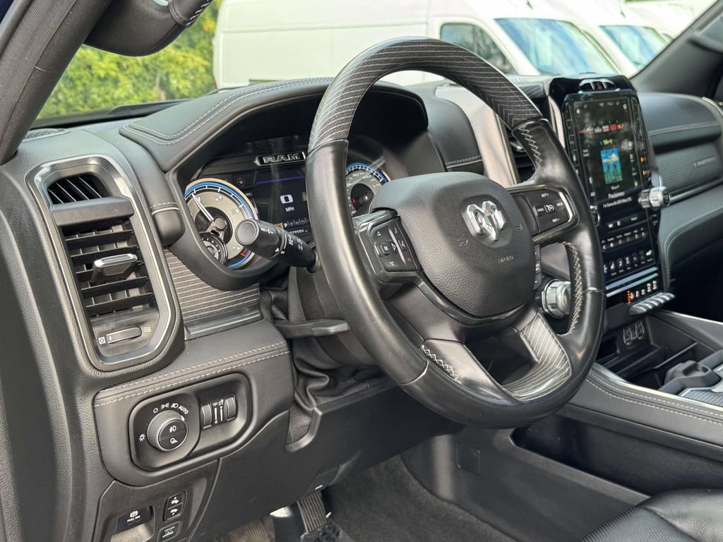 Used 2021 RAM 1500 Limited AWD/4WD image 2