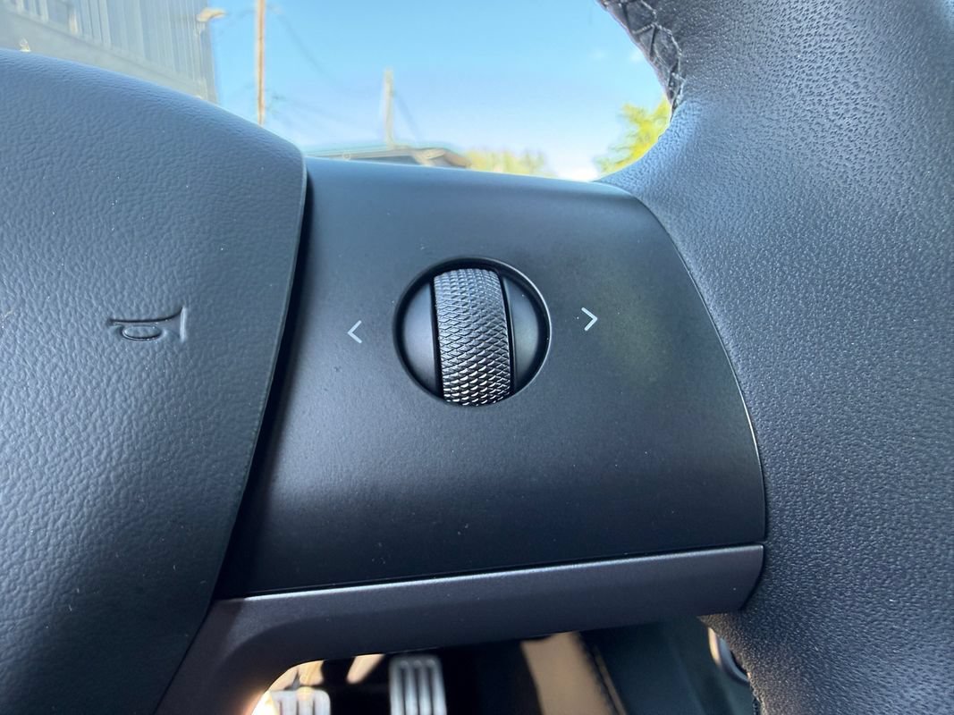 Used 2021 Tesla Model 3 Long Range AWD/4WD image 26