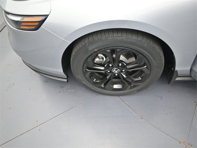 New 2025 Honda Accord SE image 37