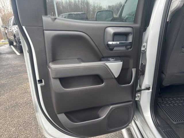 Used 2018 Chevrolet Silverado 1500 LT w/ All Star Edition image 18