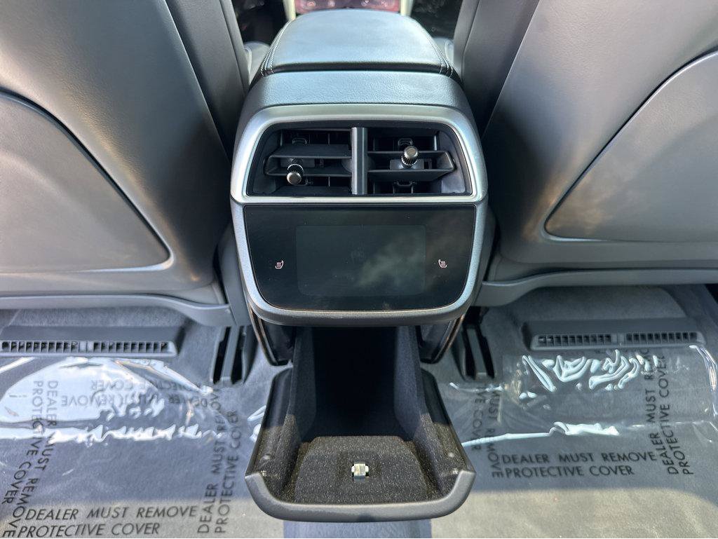 Used 2024 Lucid Air Touring AWD/4WD image 17