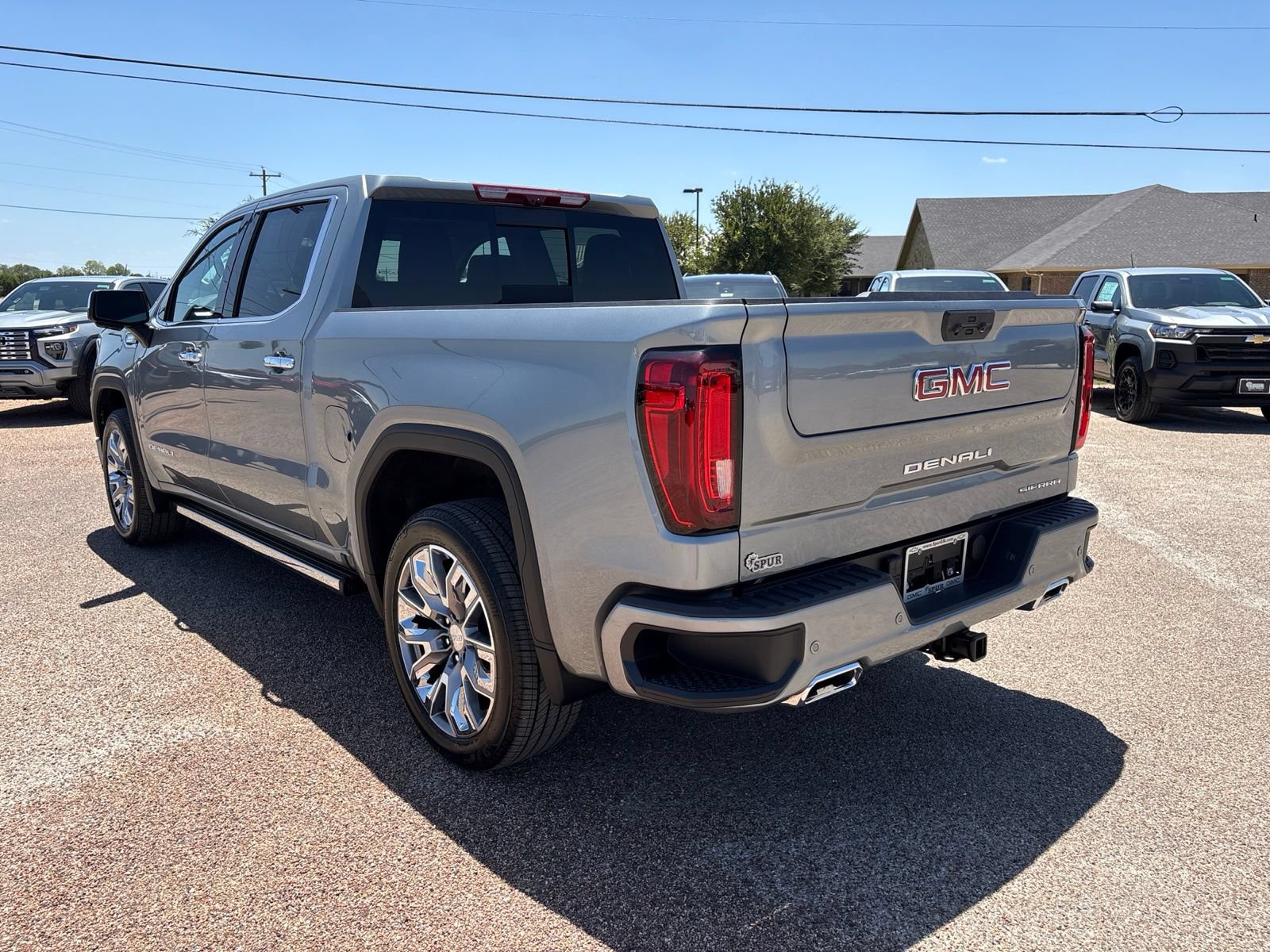 New 2026 GMC Sierra 1500 Denali w/ Denali Reserve Package AWD/4WD image 4