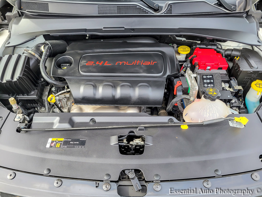 Used 2021 Jeep Compass Latitude image 32