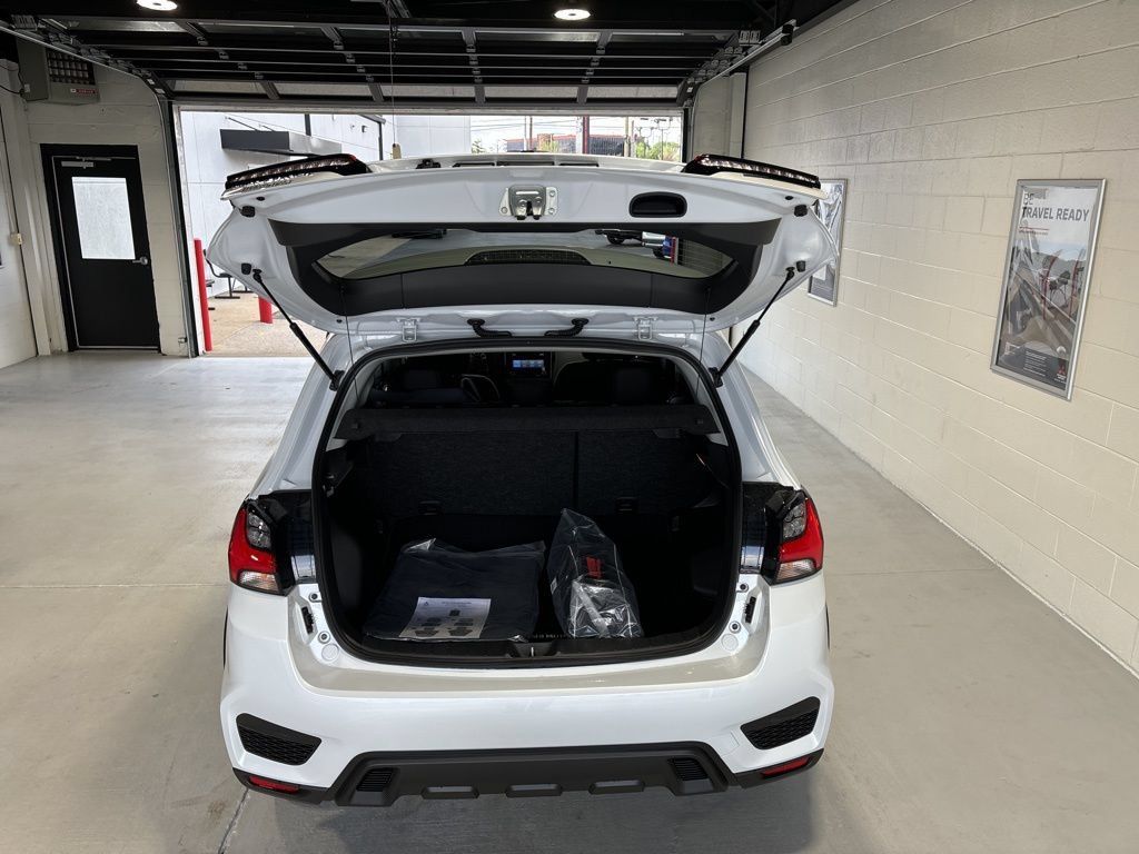 New 2026 Mitsubishi Outlander Sport LE AWD/4WD image 19