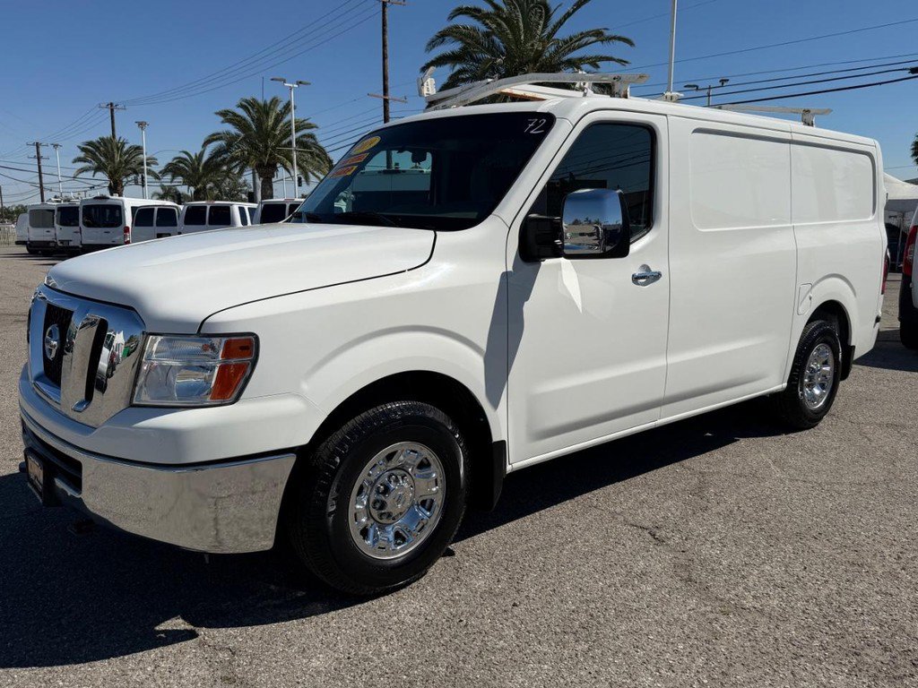 Used 2019 Nissan NV 3500 SL w/ Back Door Glass Package image 12