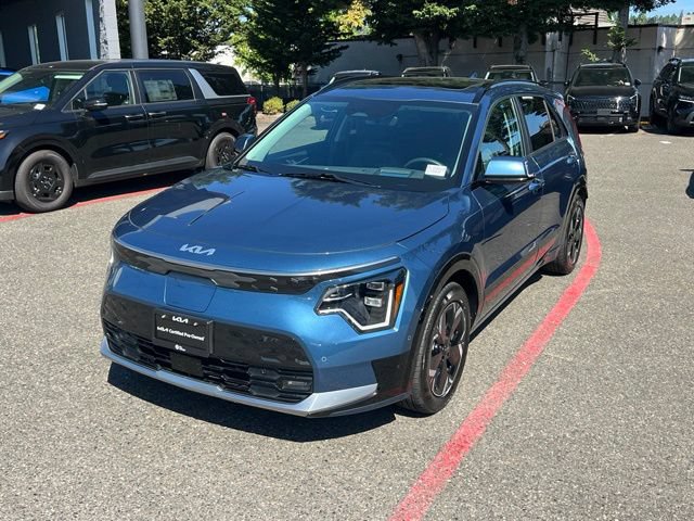 Certified 2023 Kia Niro Wave FWD image 5