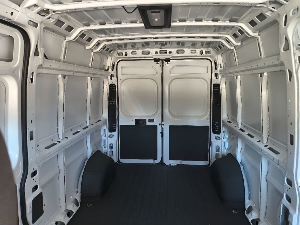 New 2026 RAM ProMaster 2500 w/ Convenience Group image 22