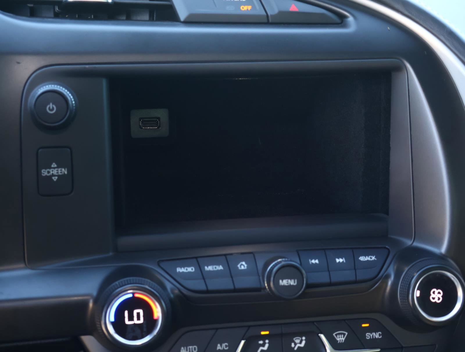 Used 2016 Chevrolet Corvette Z06 w/ 3LZ Preferred Equipment Group image 19