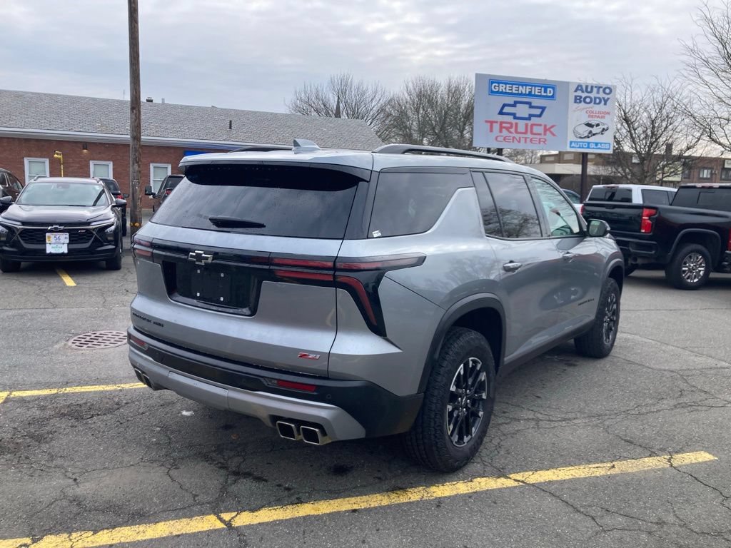 Used 2025 Chevrolet Traverse Z71 AWD/4WD image 26