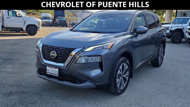 Used 2023 Nissan Rogue SV w/ SV Premium B Package FWD image 1