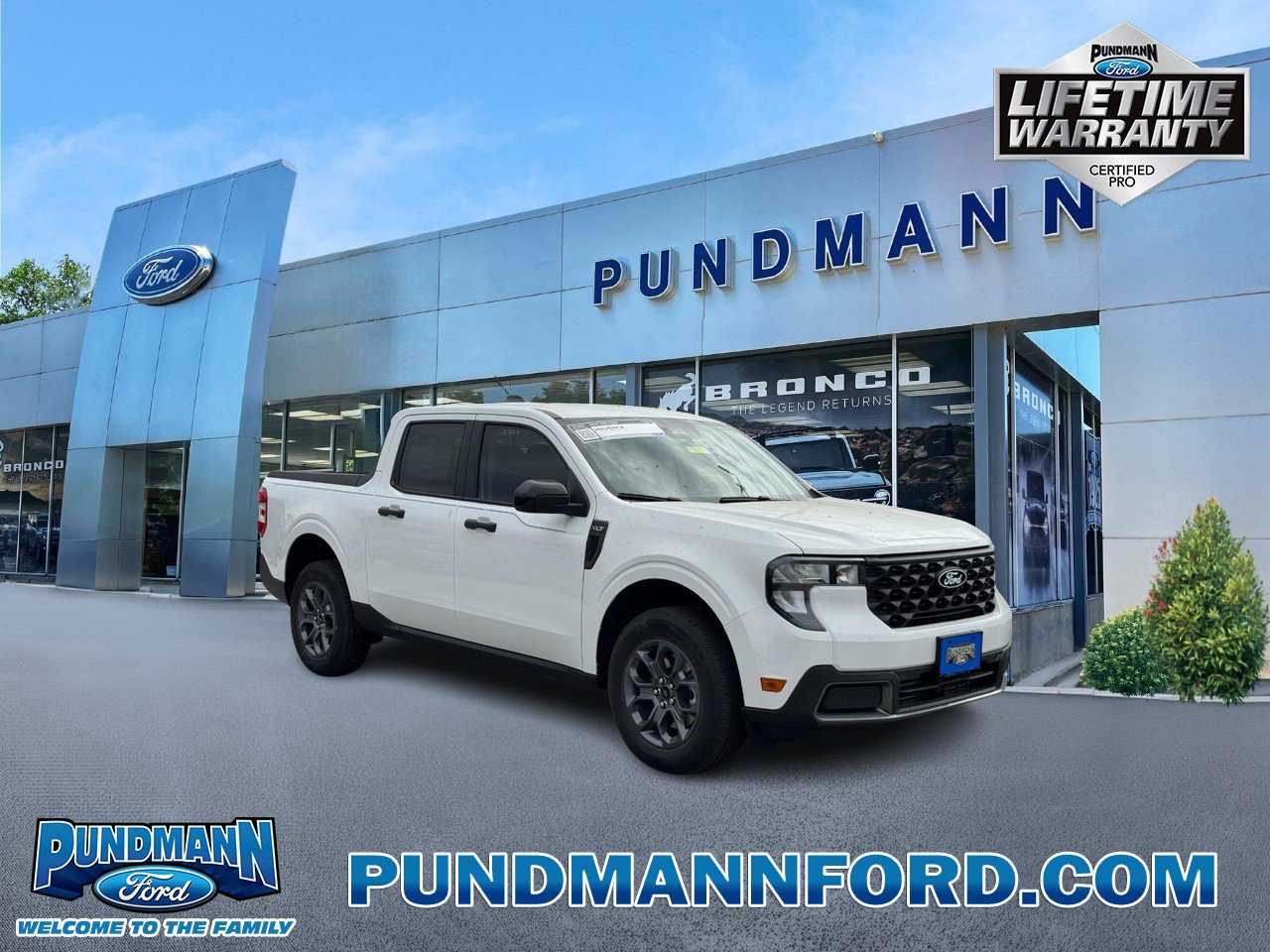 New 2025 Ford Maverick XLT w/ XLT Luxury Package