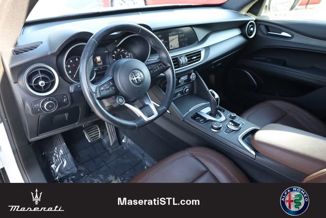 Used 2023 Alfa Romeo Stelvio Ti image 10