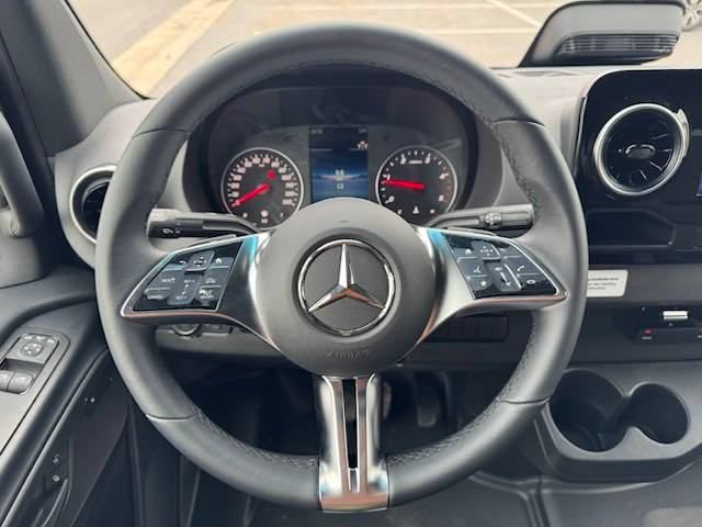 New 2025 Mercedes-Benz Sprinter 3500 image 24