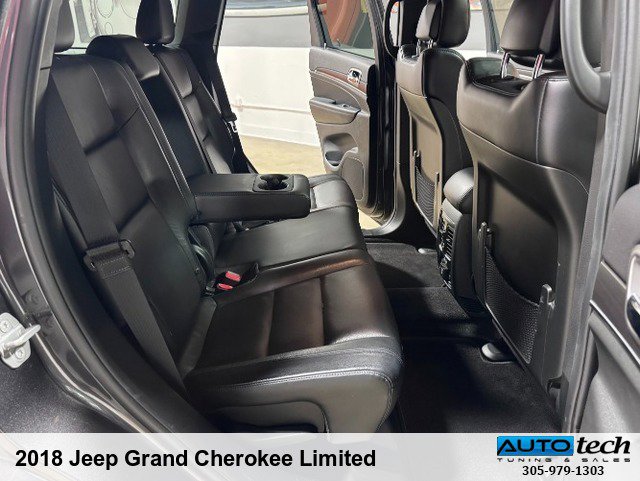 Used 2018 Jeep Grand Cherokee Limited image 29