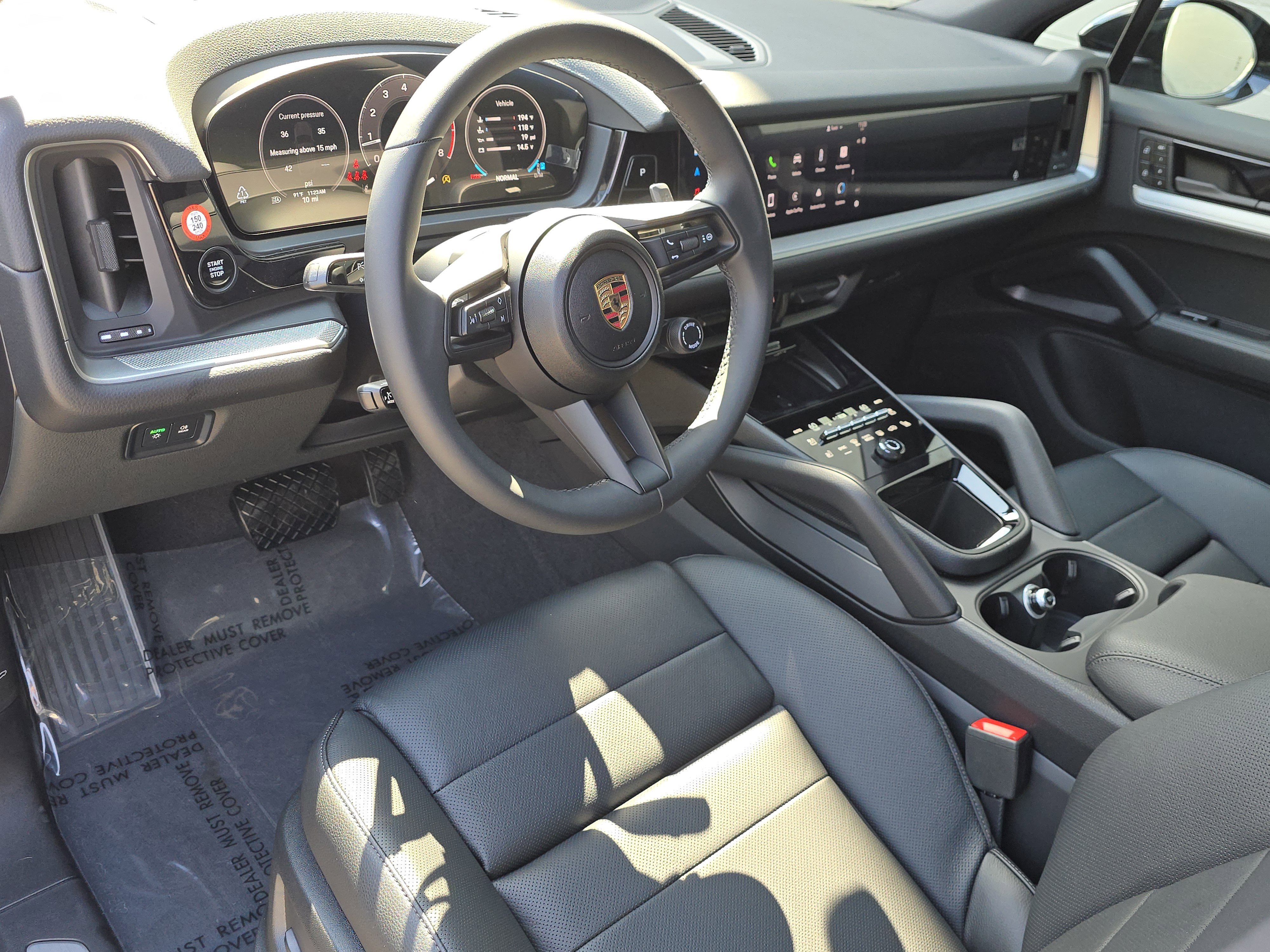 New 2025 Porsche Cayenne image 4