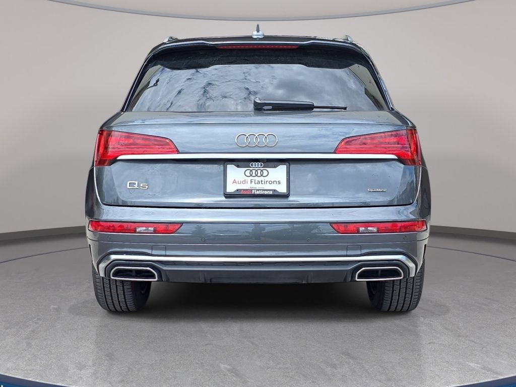 Used 2023 Audi Q5 2.0T Premium w/ Convenience Package AWD/4WD image 7