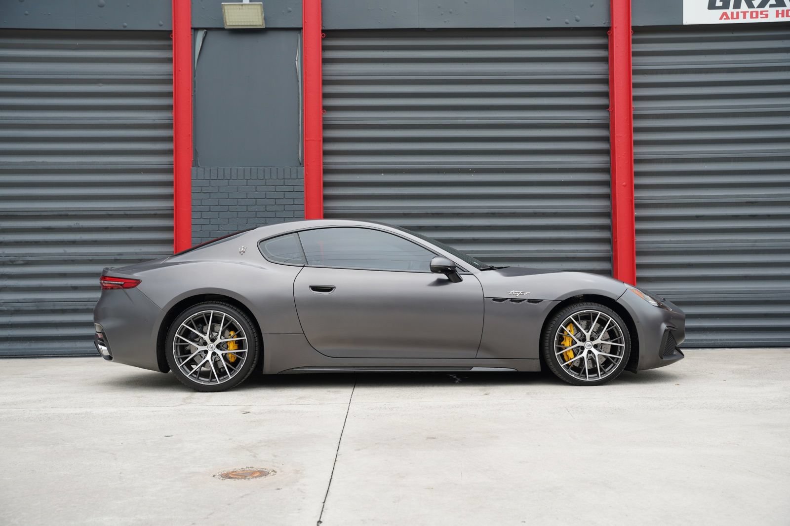 Used 2024 Maserati GranTurismo Trofeo AWD/4WD image 8