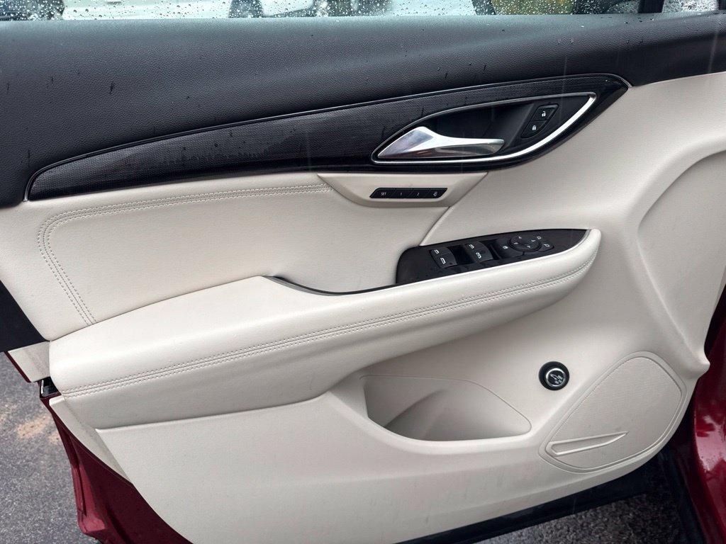 Used 2022 Buick Envision Essence w/ Safety Package AWD/4WD image 20