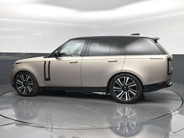 Used 2023 Land Rover Range Rover SE AWD/4WD image 10
