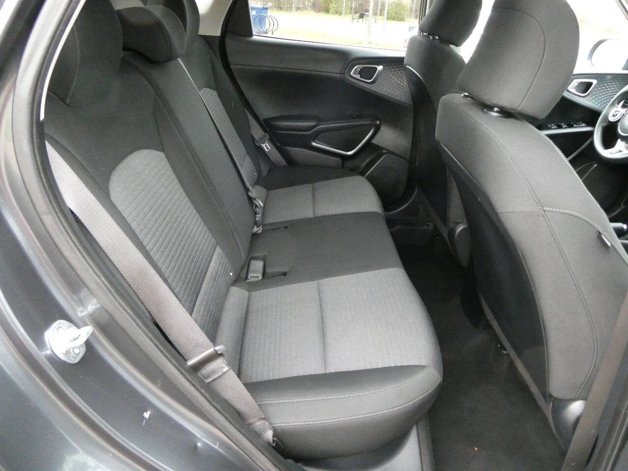 Used 2021 Kia Soul S FWD image 24