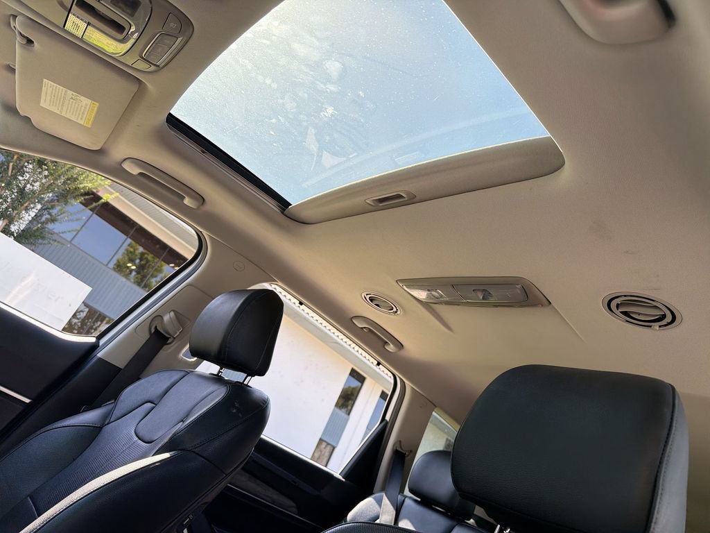 Used 2020 Kia Telluride EX FWD image 16