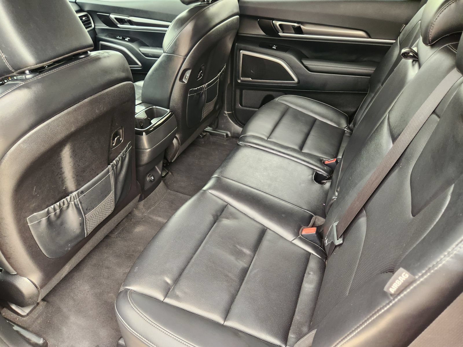 Used 2024 Kia Telluride LX FWD image 31