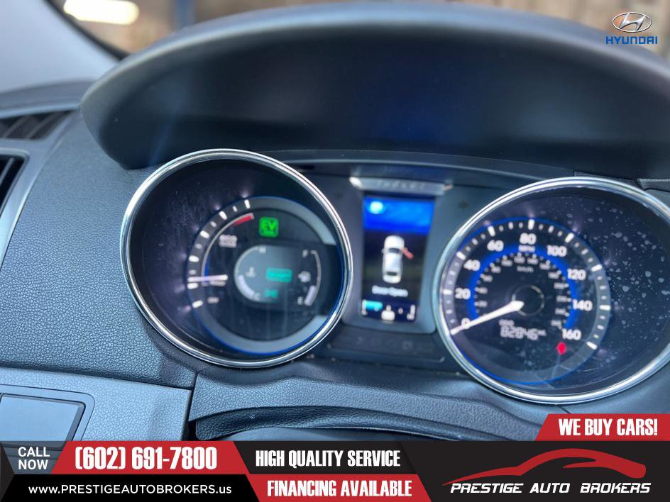 Used 2014 Hyundai Sonata Hybrid FWD image 25