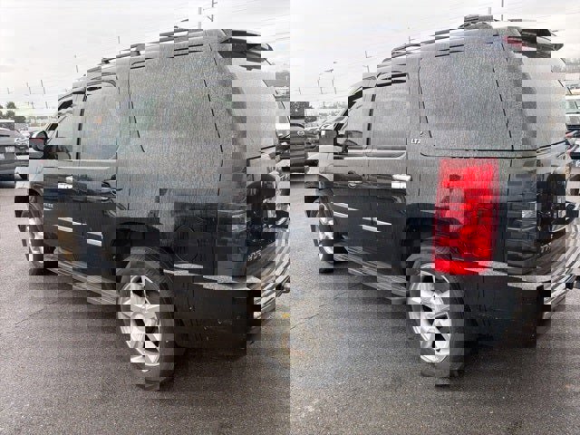Used 2010 Chevrolet Tahoe LTZ image 4