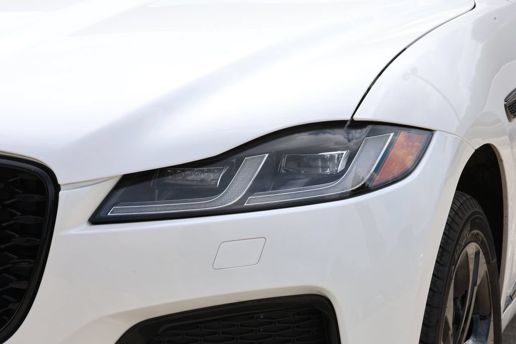 Used 2026 Jaguar F-PACE R-Dynamic S AWD/4WD image 6